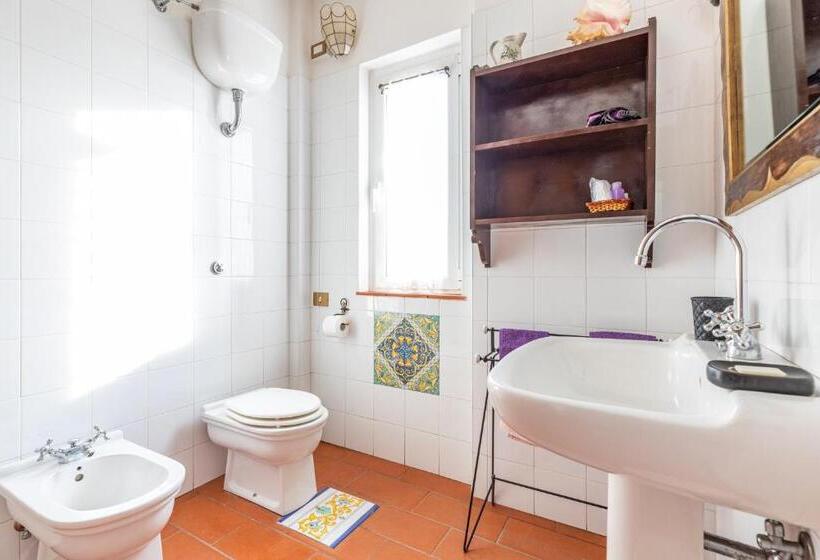 غرفة قياسية مزوَّدة بتراس, La Tana Delle Stelle B&b Di Charme E Relax