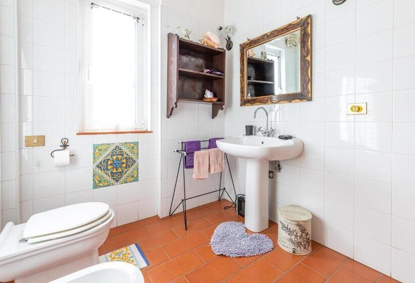 غرفة قياسية مزوَّدة بتراس, La Tana Delle Stelle B&b Di Charme E Relax