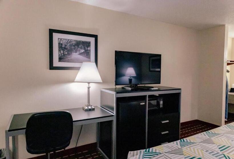 غرفة قياسية سرير كينج, Motel 6 Nacogdoches, Tx