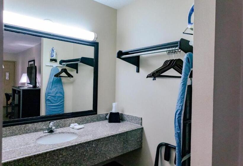 غرفة قياسية رباعية, Motel 6 Nacogdoches, Tx