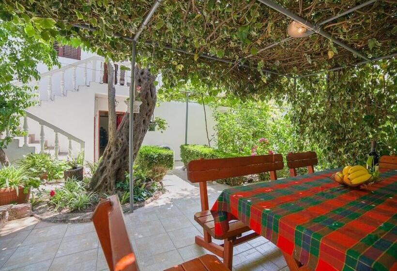 اتاق استاندارد, Rooms Garden