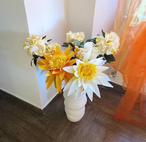 اتاق استاندارد, Trilogy