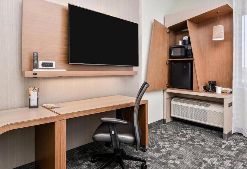 חדר סטנדרט עם מיטת קינג, Courtyard By Marriott Charlotte Northlake