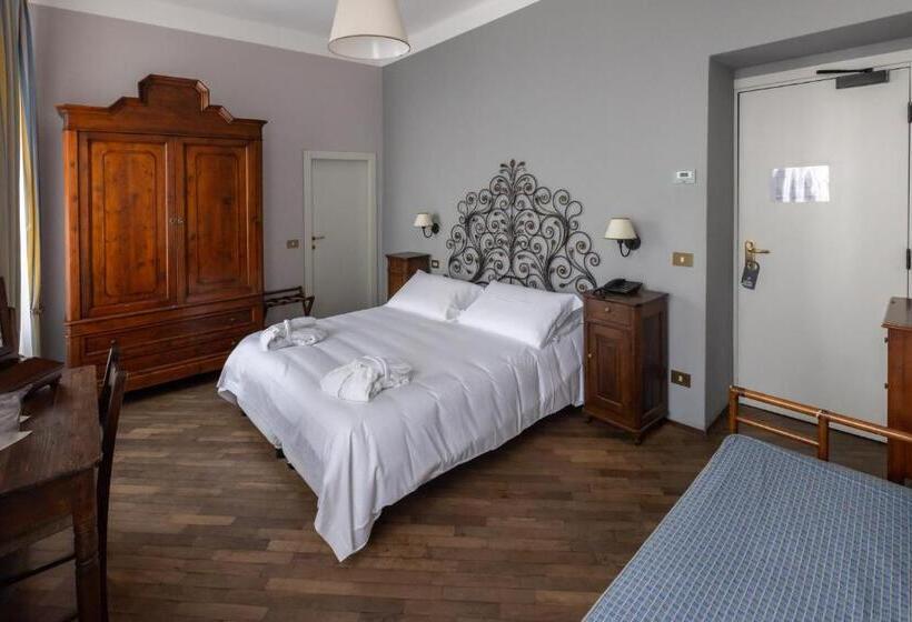 اتاق استاندارد سه نفره, Albergo Ristorante Il Verbano