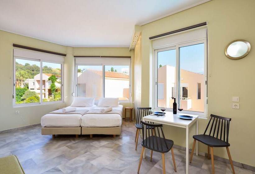 إستوديو قياسى, Elma's Dream Apartments & Villas