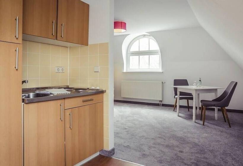 침실 1개 아파트, Am Rugard