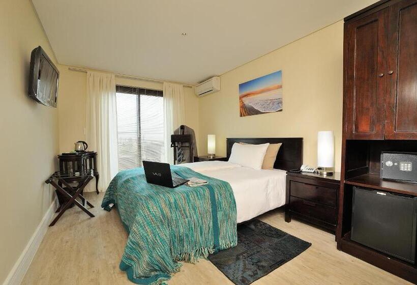 اتاق استاندارد, Beach Hotel Swakopmund