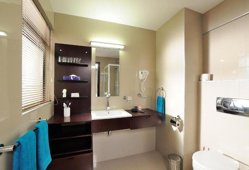 اتاق خانوادگی, Beach Hotel Swakopmund