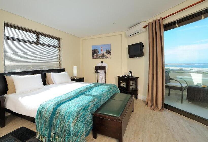 اتاق راحتی با چشمانداز دریا, Beach Hotel Swakopmund