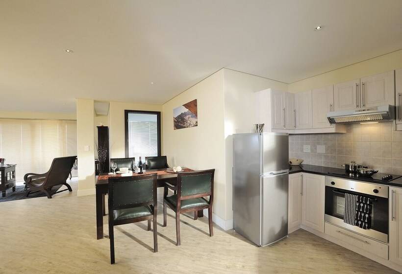 آپارتمان لوکس 1 خوابه, Beach Hotel Swakopmund