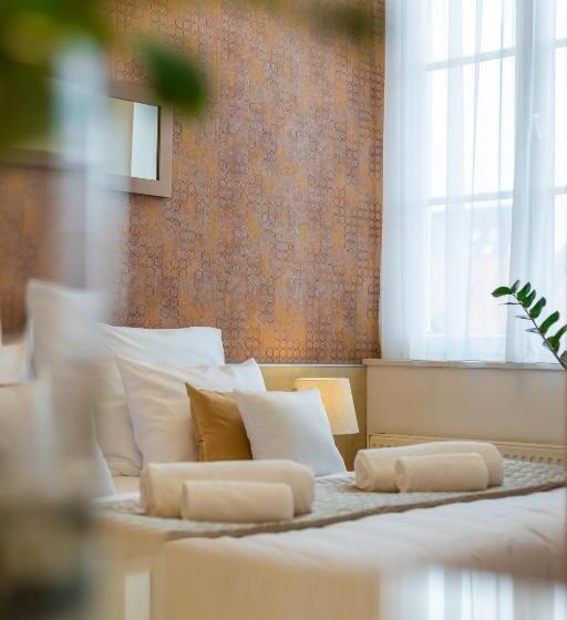 חדר סטנדרט, Dikul Market Square Wroclaw