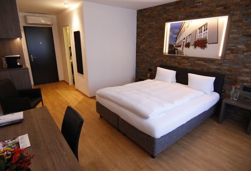 スーペリアールーム, Eremitage