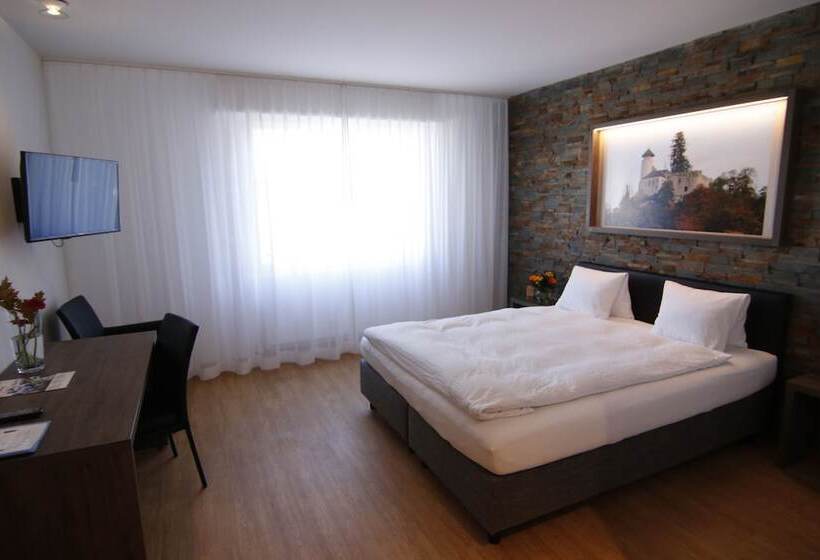 スーペリアールーム, Eremitage