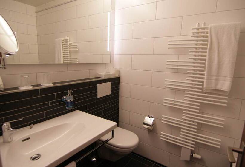 スーペリアールーム, Eremitage