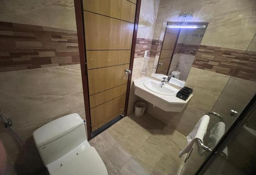 اتاق لوکس با چشمانداز شهر, Happy Light Central Nha Trang