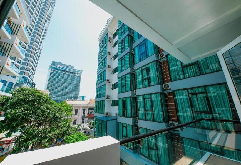 اتاق لوکس سه تخته, Happy Light Central Nha Trang