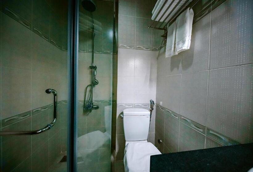 اتاق لوکس سه تخته, Happy Light Central Nha Trang