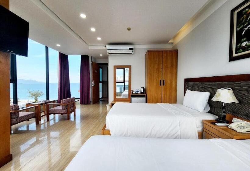 سوئیت اجرایی با چشمانداز دریا, Happy Light Central Nha Trang