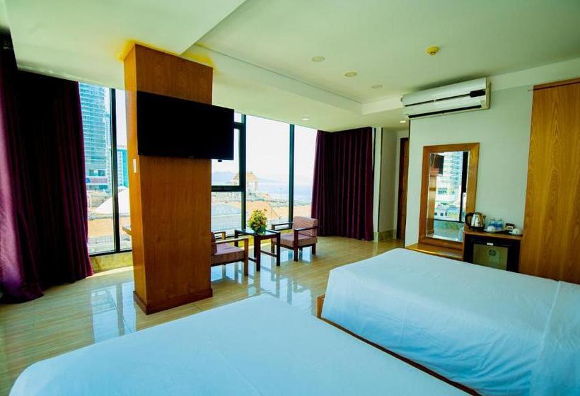 سوییت با چشمانداز دریا, Happy Light Central Nha Trang