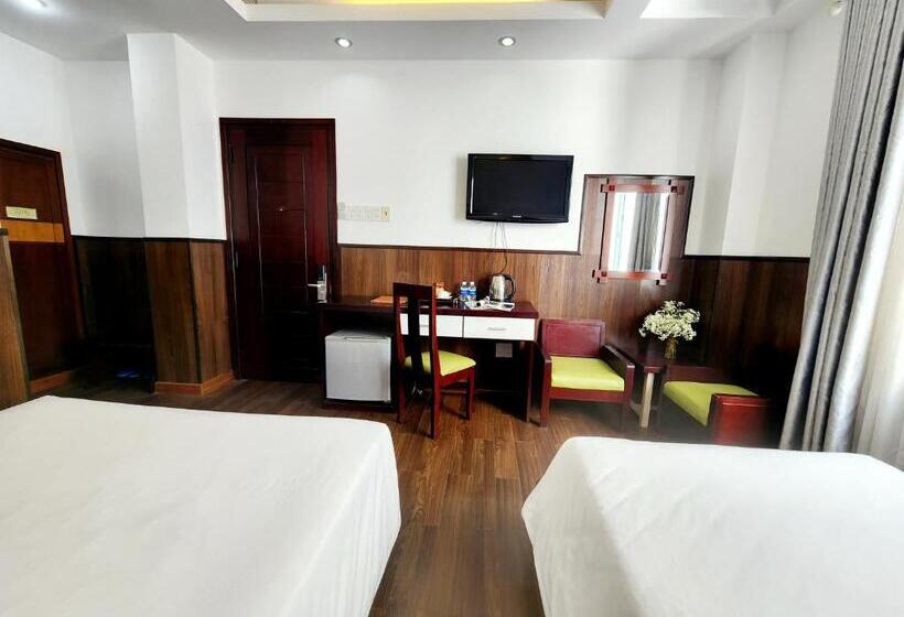 اتاق سوپریور سه تخته, Happy Light Central Nha Trang