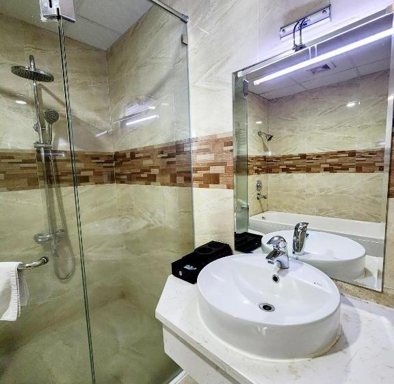 اتاق پرمیوم با چشمانداز دریا, Happy Light Central Nha Trang