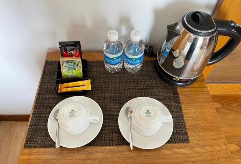 اتاق پریمیوم سه تخته, Happy Light Central Nha Trang