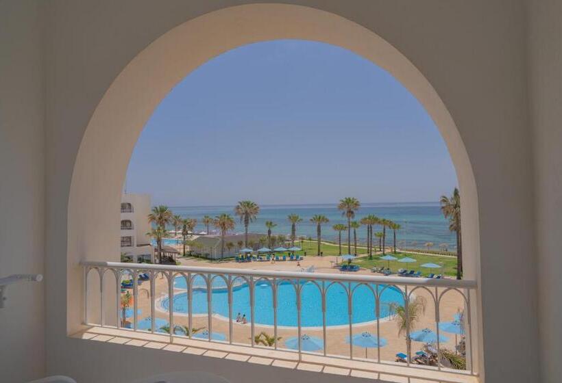 Семейный Номер Вид на Море, Khayam Garden Beach Resort & Spa
