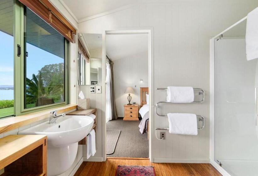 Номер Премиум, Koura Lodge