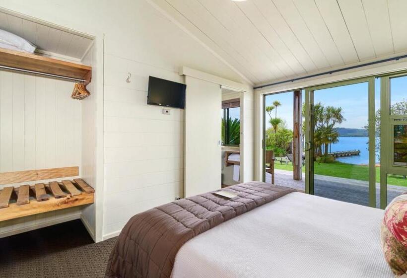 Номер Премиум, Koura Lodge