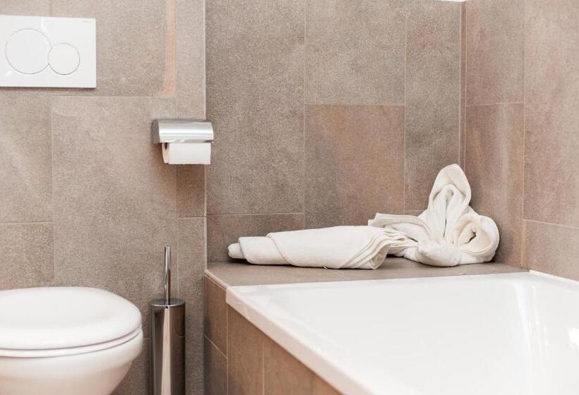 套房, Lambrechtshof