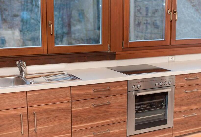 套房, Lambrechtshof