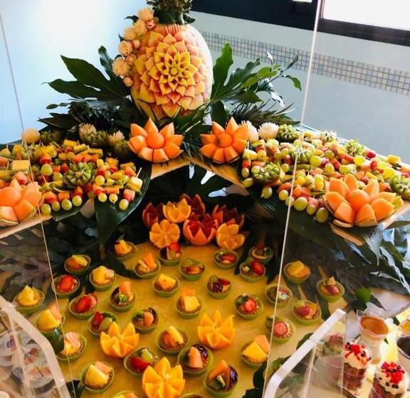 آپارتمان 1 خوابه با چشم‌انداز دریا, Montmartre