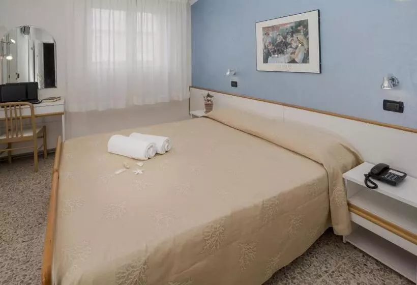 Economy Room