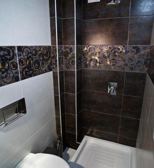 غرفة قياسية, Rg Status