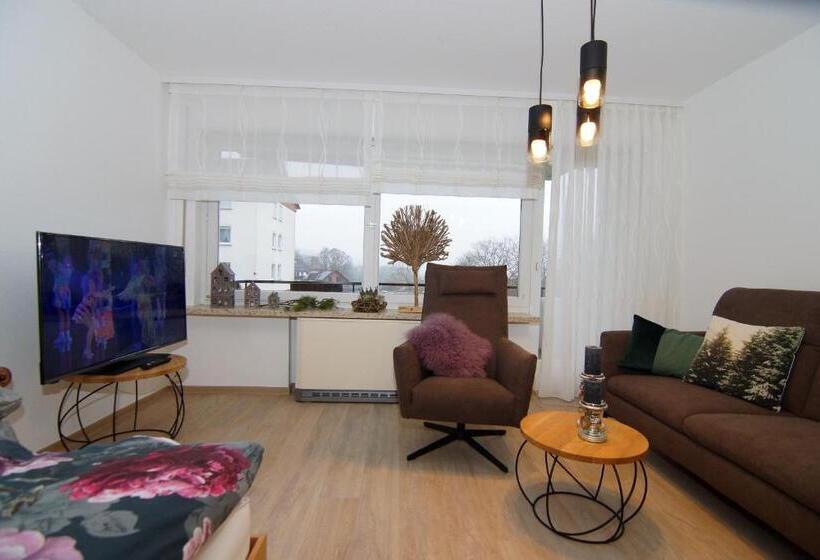 带1个卧室的带阳台的公寓, Riemann