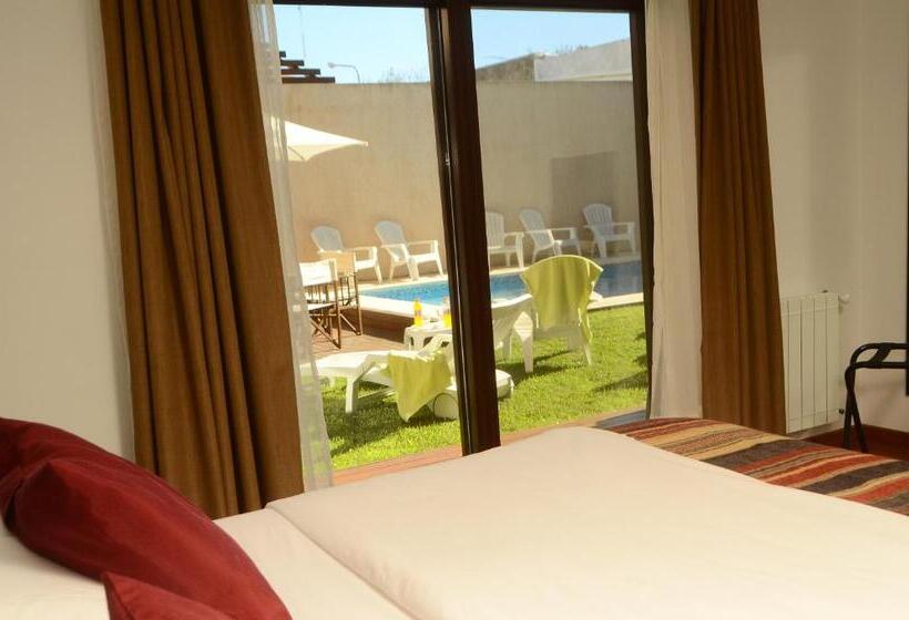 Deluxe Kamer, Roble Blanco