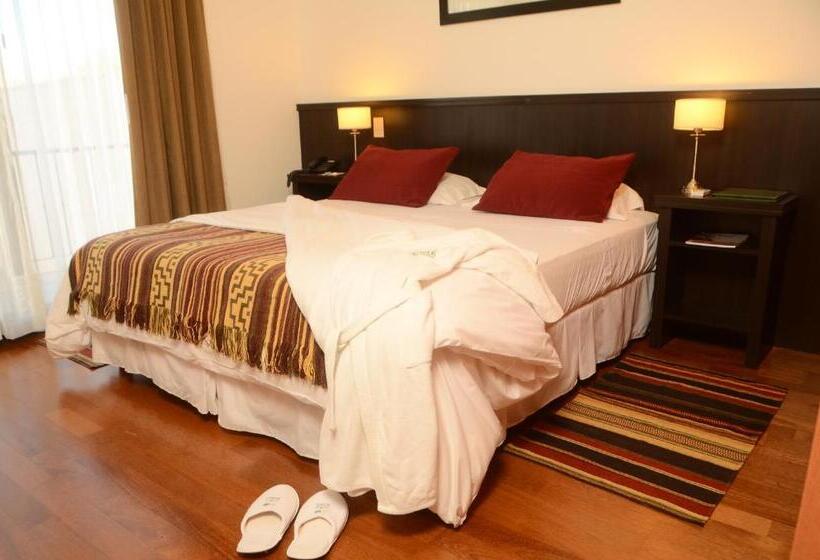 Deluxe Kamer, Roble Blanco