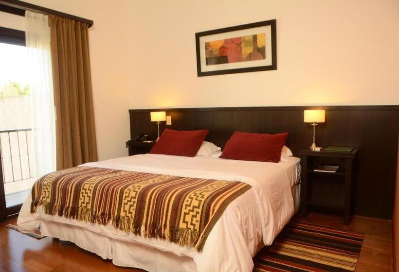 Deluxe Kamer, Roble Blanco