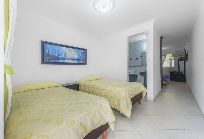 스탠다드 트리플 룸, Santa Barbara