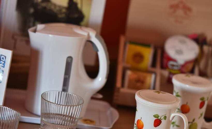 اتاق سوپریور با بالکن, St. Michael