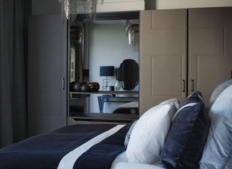 سوییت جونیور, The Thief