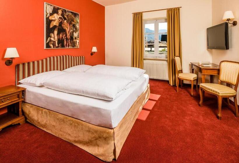 חדר סטנדרט נוף להרים, Traube