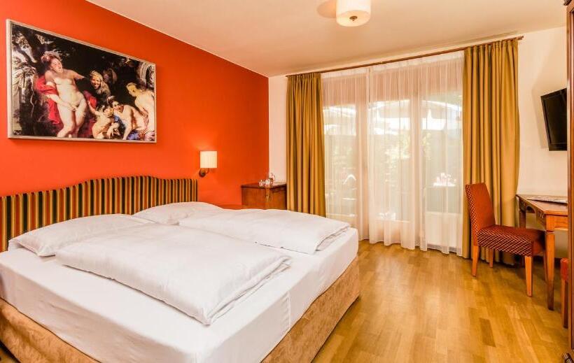 חדר סופריור עם מרפסת, Traube