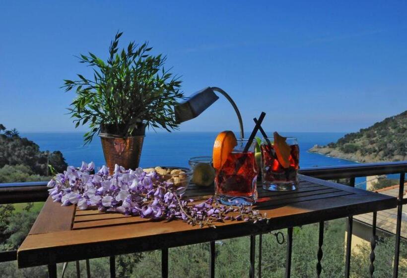 스탠다드 발코니 룸 바다 전망, Villa Belvedere