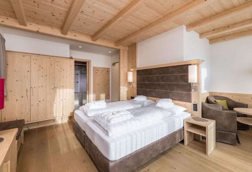 اتاق سوپریور, Villa Kastelruth