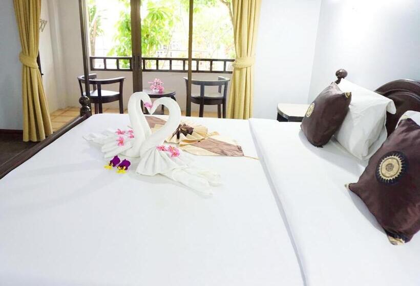 Номер Стандарт Вид на Бассейн, Lamai Inn 99 Bungalows