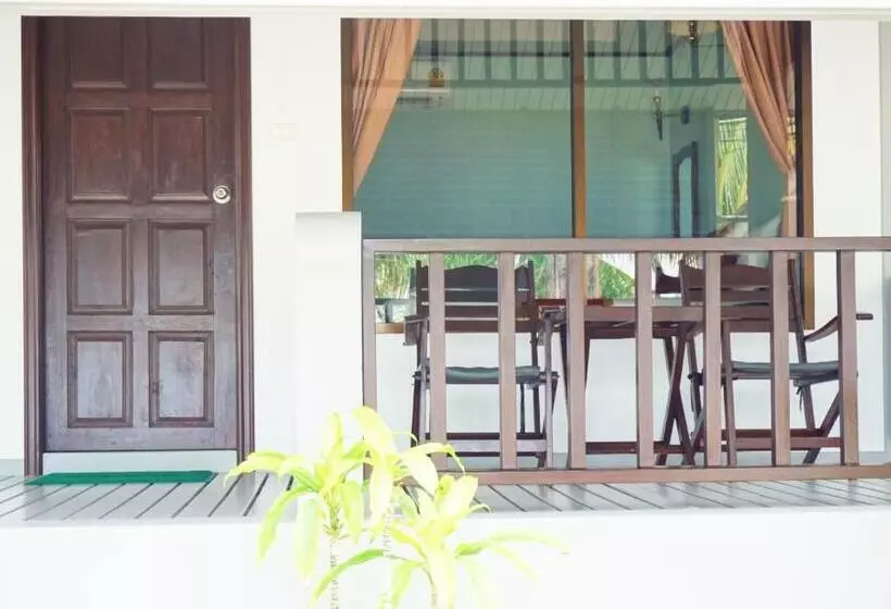 بانگلوی استاندارد با چشم‌انداز دریا, Lamai Inn 99 Bungalows