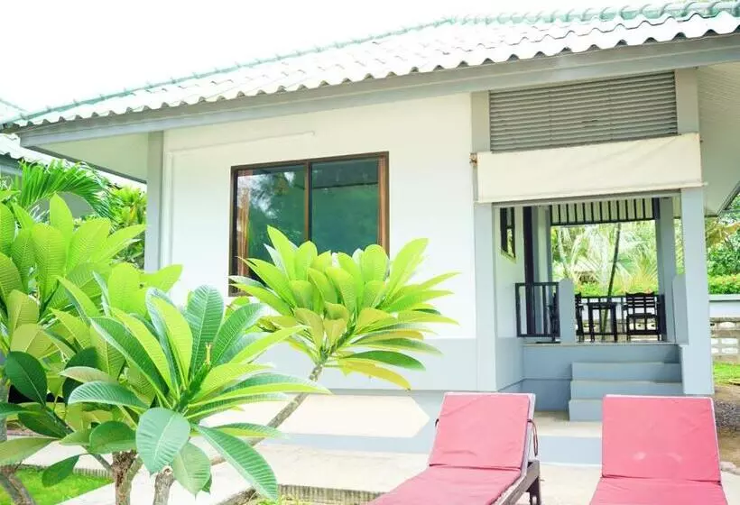 بانگلوی استاندارد با چشم‌انداز دریا, Lamai Inn 99 Bungalows