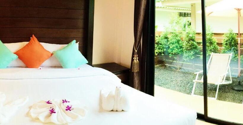 Quarto Deluxe, Lamai Inn 99 Bungalows