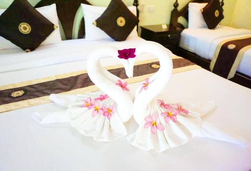 Quarto Triplo Estandar, Lamai Inn 99 Bungalows